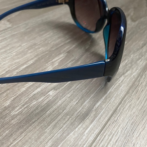 Marc Jacobs Sunglasses - Picture 5 of 9